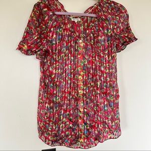 Dana Maxx silk accordion top